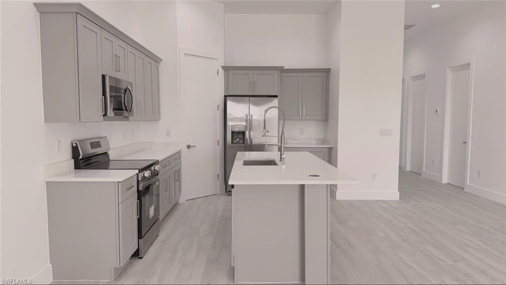 CAPE CORAL - Residential Income