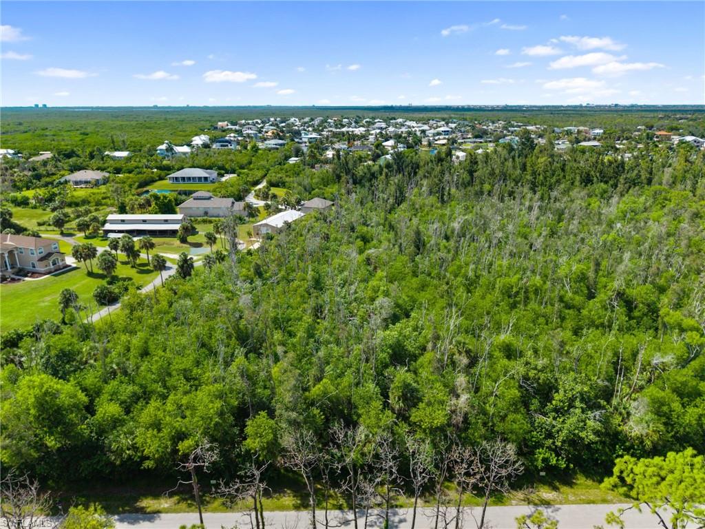 CREEKSIDE ESTATES - Land