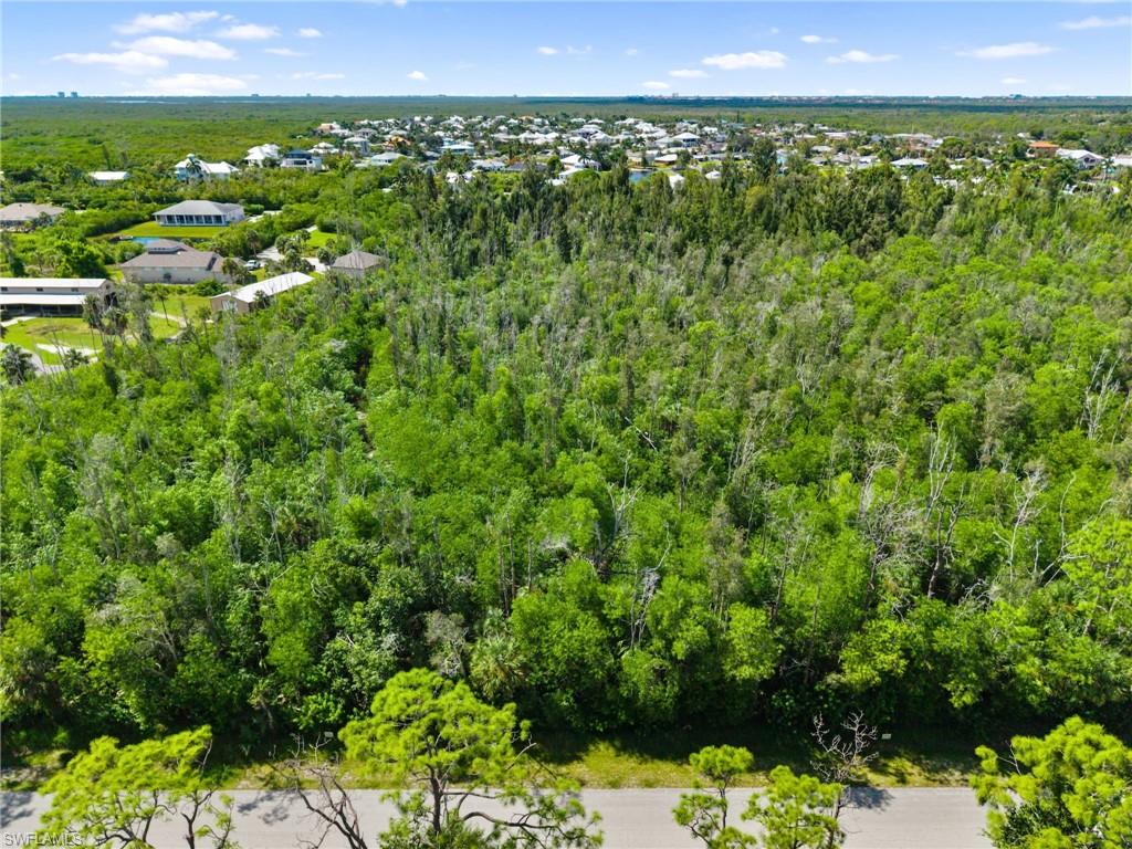 CREEKSIDE ESTATES - Land