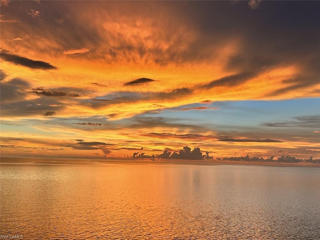 TRADEWINDS APTS OF MARCO ISLAND - Residential