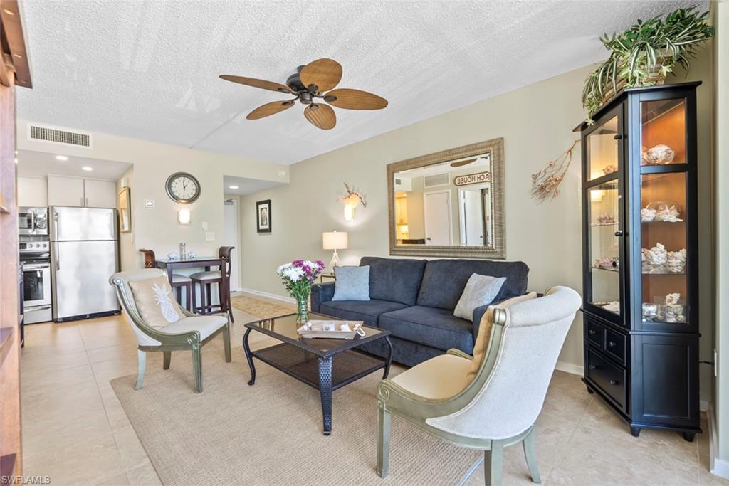 TRADEWINDS APTS OF MARCO ISLAND - Residential