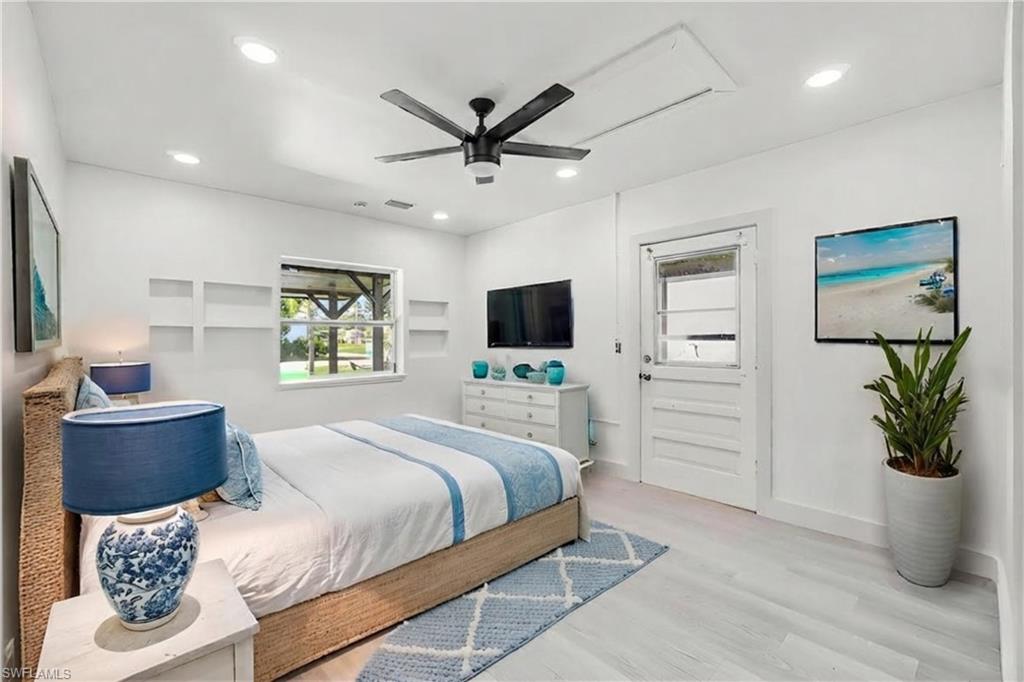 PINE ISLAND TROPICAL HOMESITES - Residential