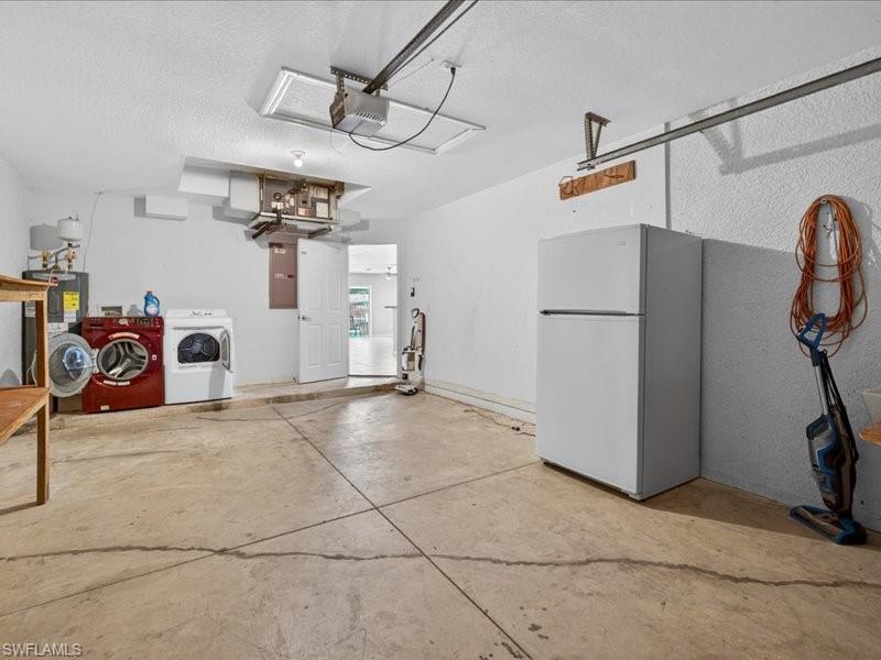 CAPE CORAL - Residential Income