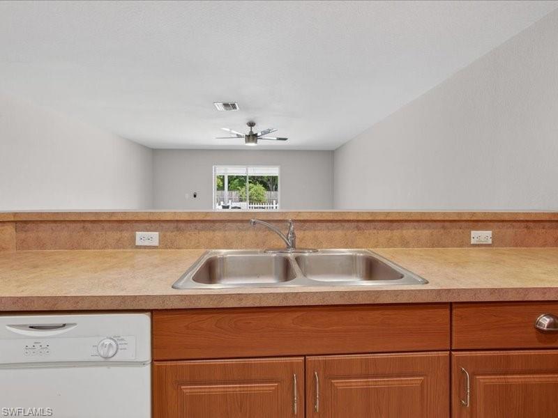 CAPE CORAL - Residential Income
