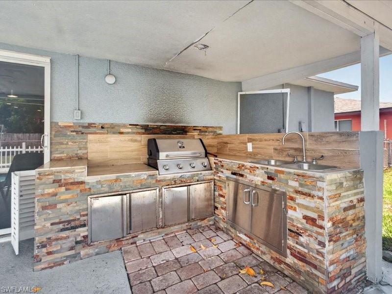 CAPE CORAL - Residential Income