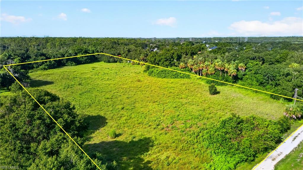 BUCKINGHAM - Land
