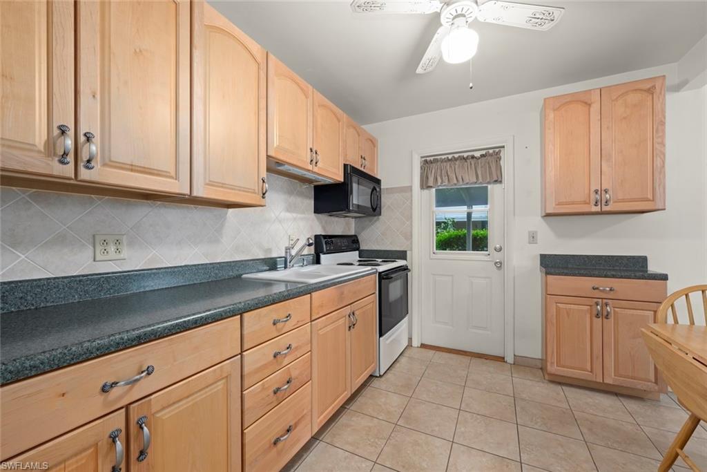 PINEWOOD CONDOMINIUM - Residential