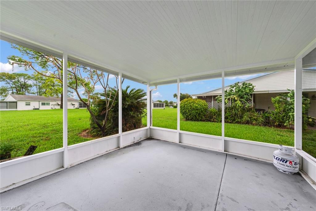 PINEWOOD CONDOMINIUM - Residential
