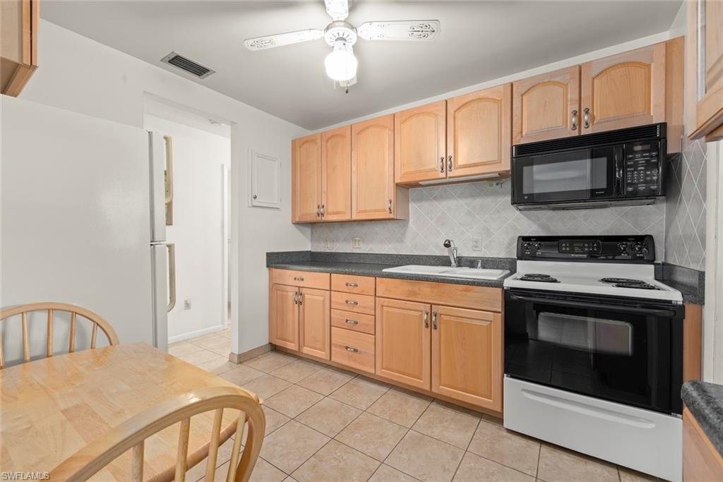 PINEWOOD CONDOMINIUM - Residential