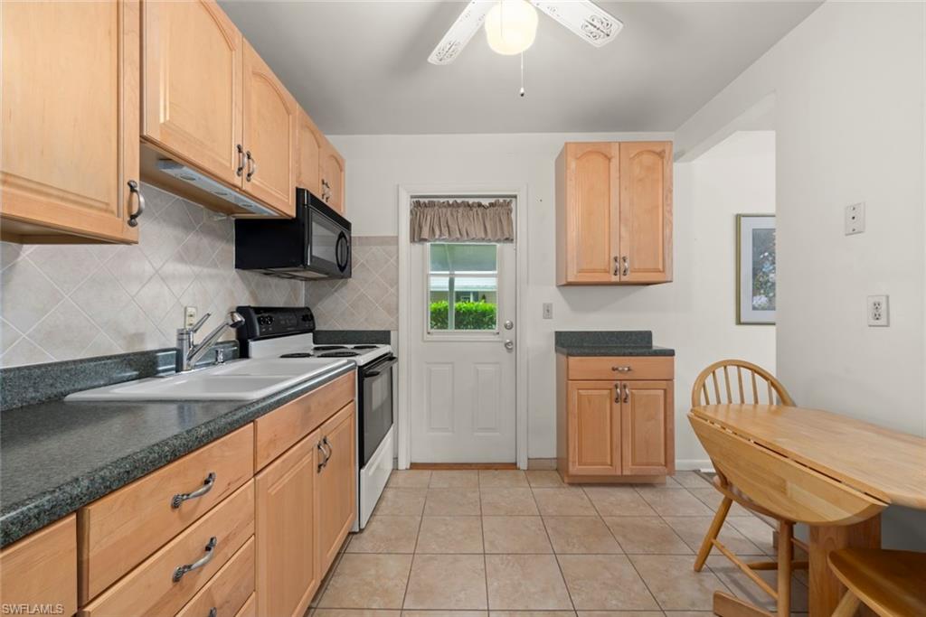 PINEWOOD CONDOMINIUM - Residential