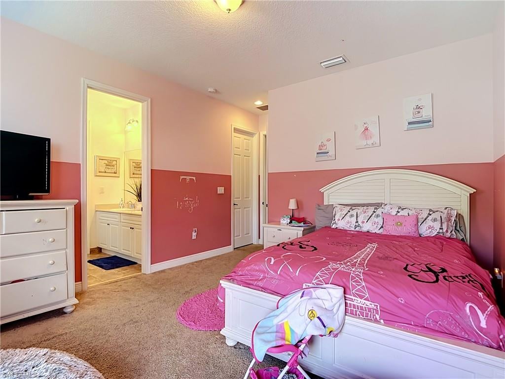 MAPLE RIDGE - Residential