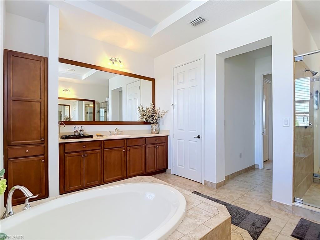 MAPLE RIDGE - Residential
