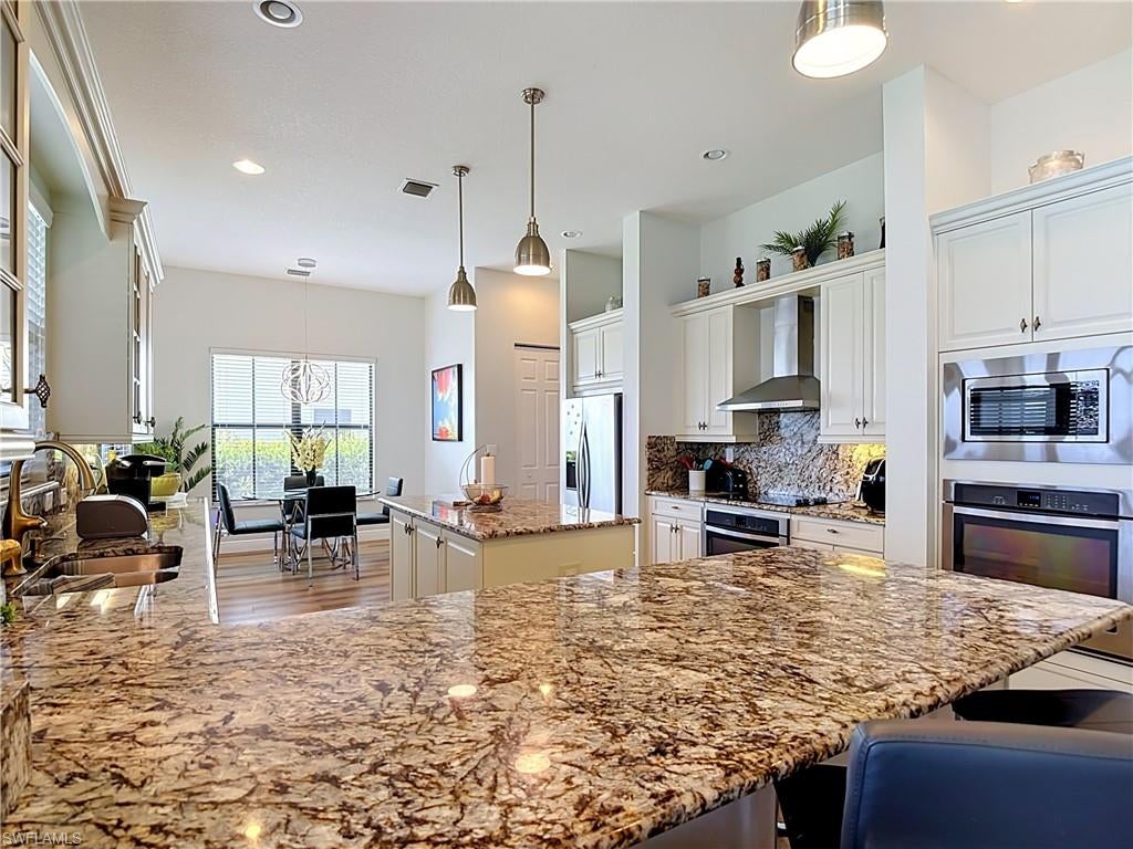 MAPLE RIDGE - Residential