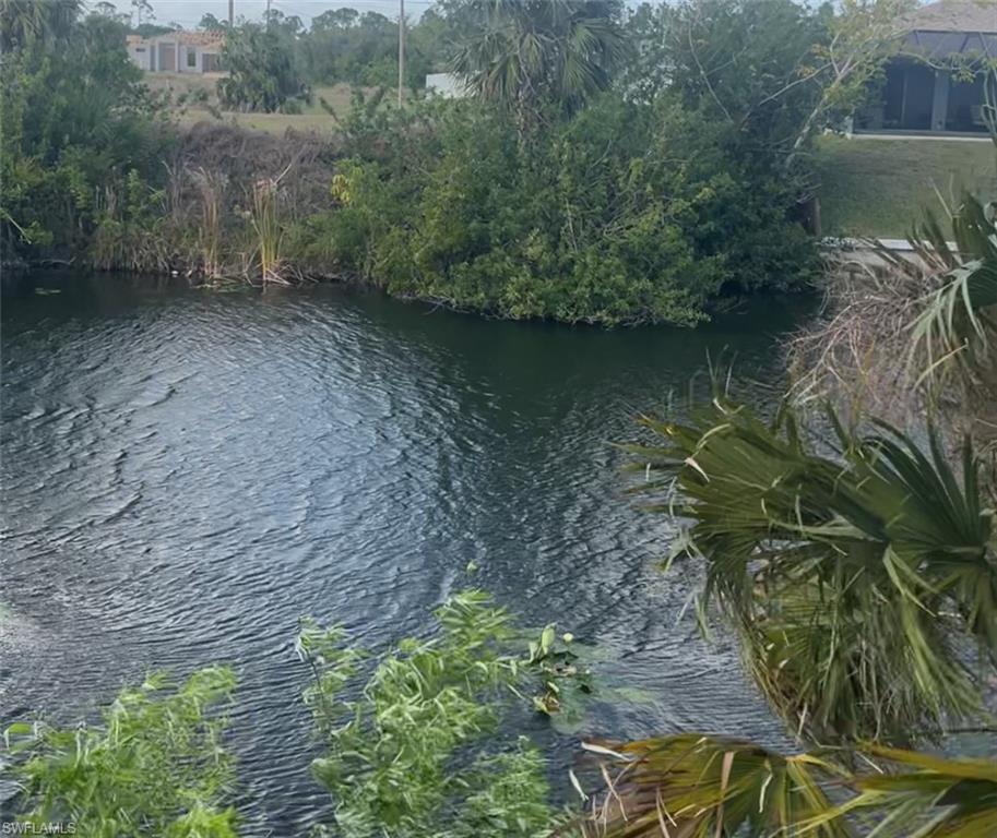 CAPE CORAL - Land