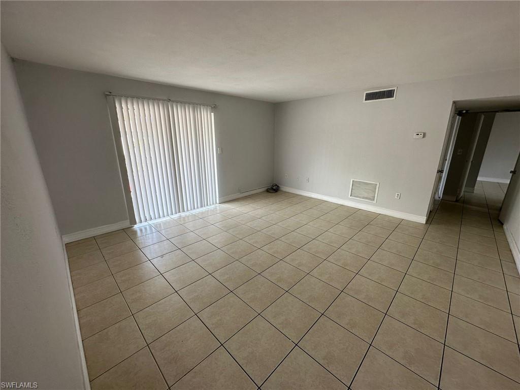 GREEN TEE VILLAGE - Residential Lease