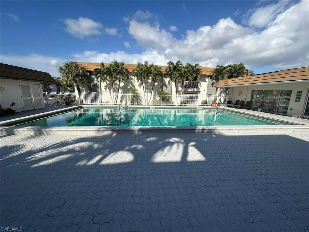 GREEN TEE VILLAGE - Residential Lease