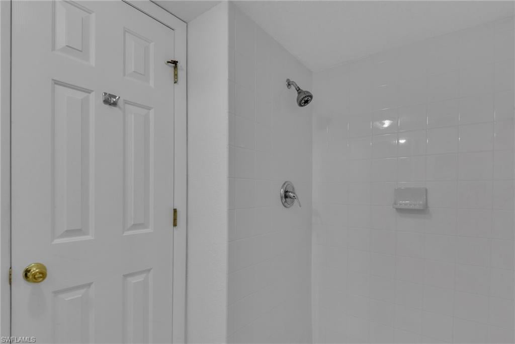 ABACO BAY - Residential Lease