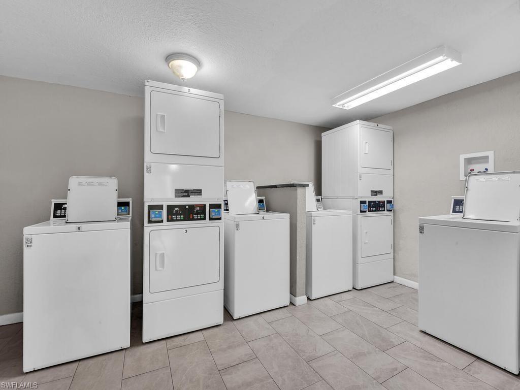 ABACO BAY - Residential Lease