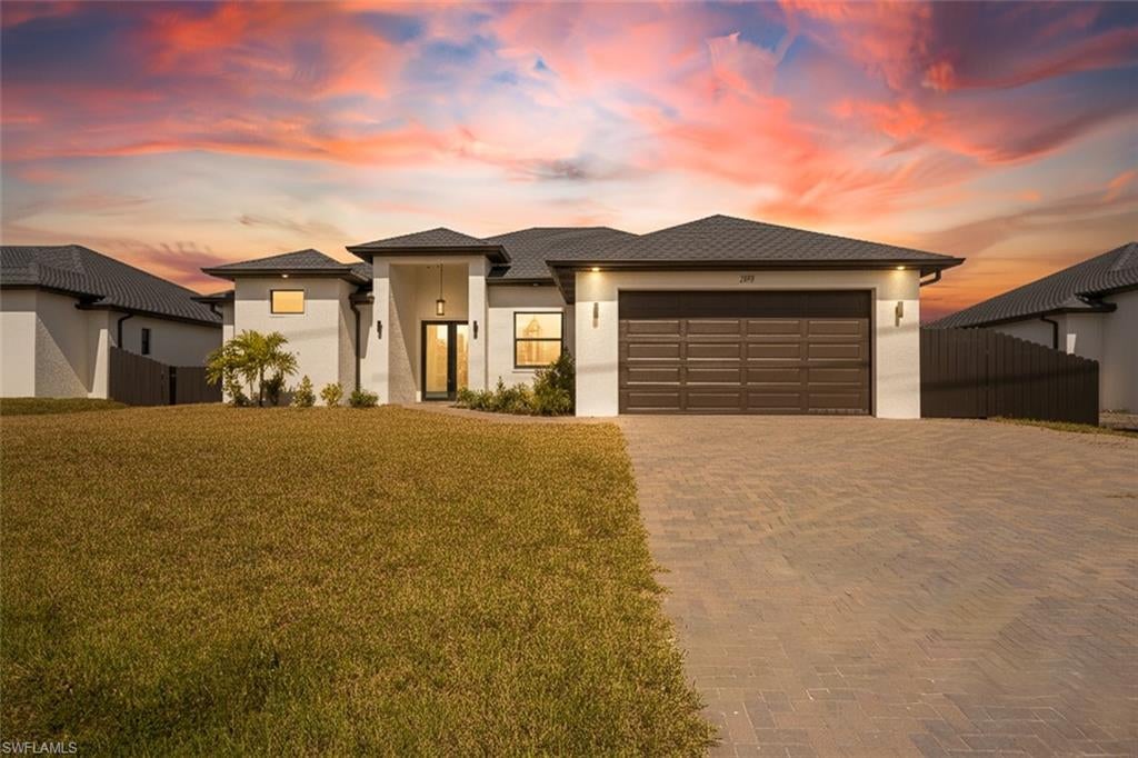 CAPE CORAL - Residential
