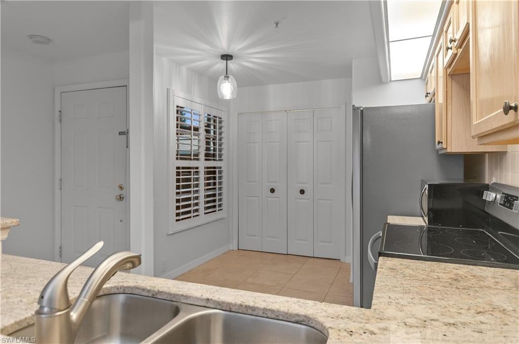WORTHINGTON WAY - Residential