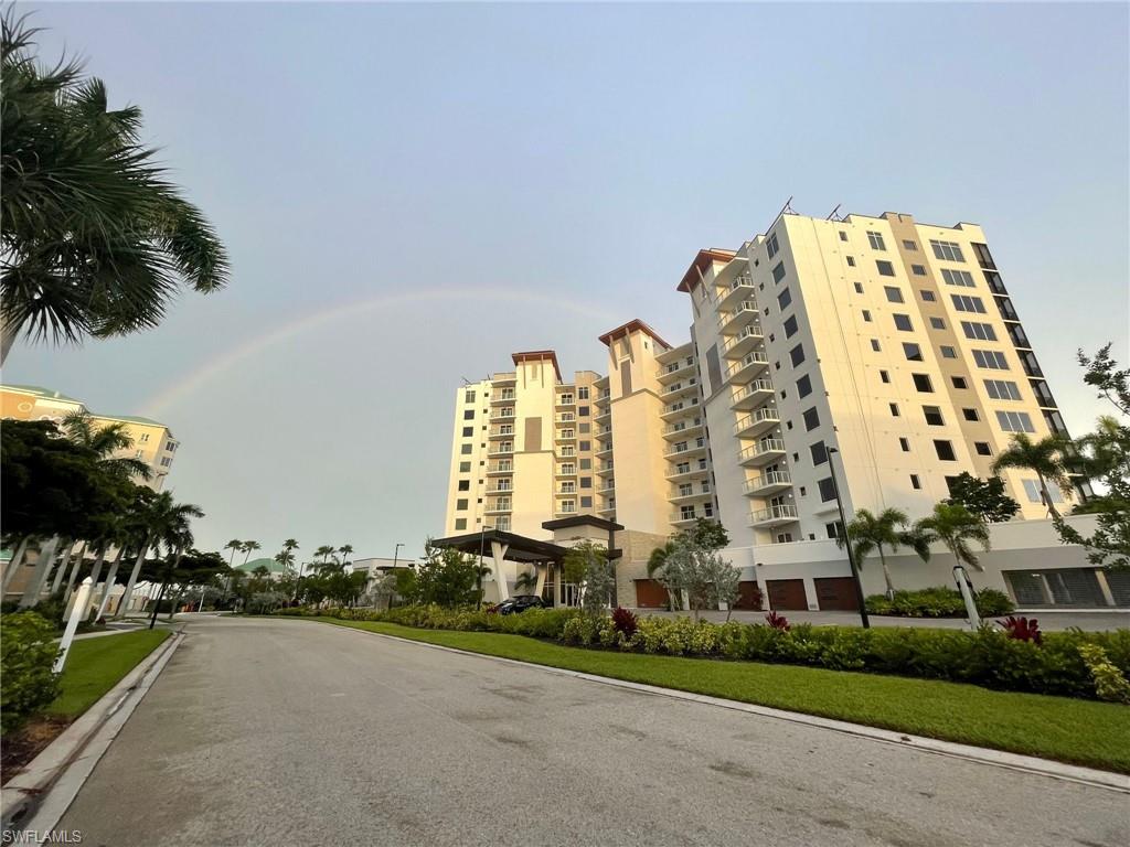 WATERSIDE AT BAY BEACH - Residential
