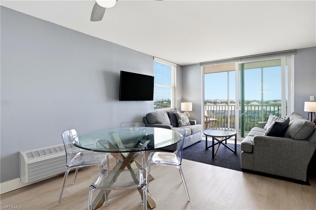 BEACH AND TENNIS CLUB - Residential