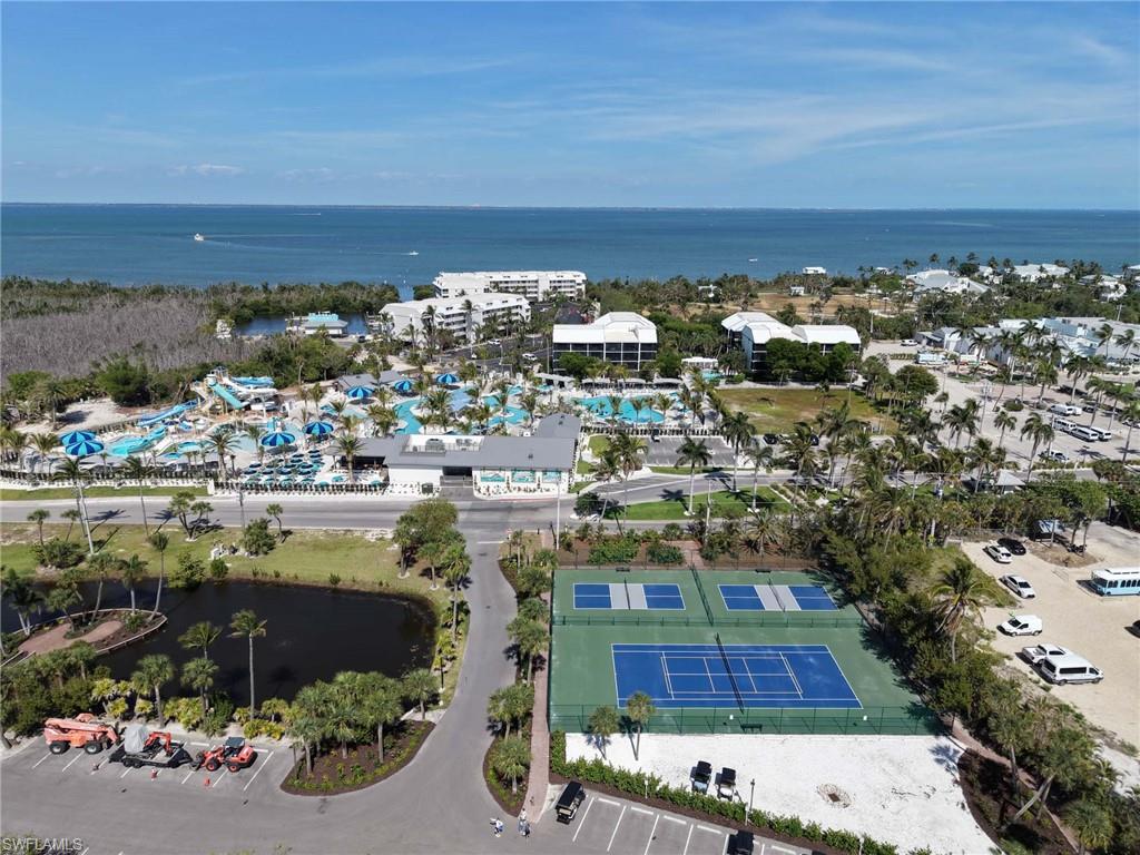 TENNIS VILLAS - Residential