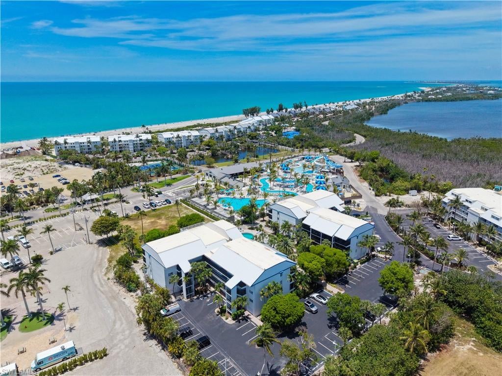 TENNIS VILLAS - Residential