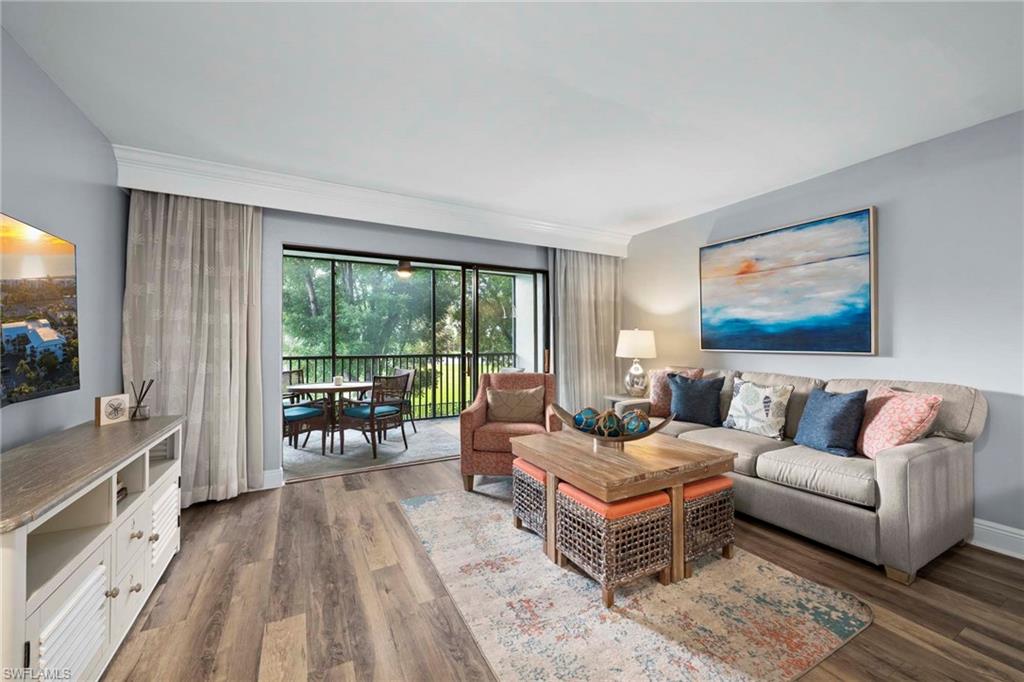 TENNIS VILLAS - Residential
