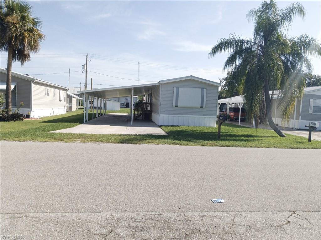 MOORE HAVEN - Residential