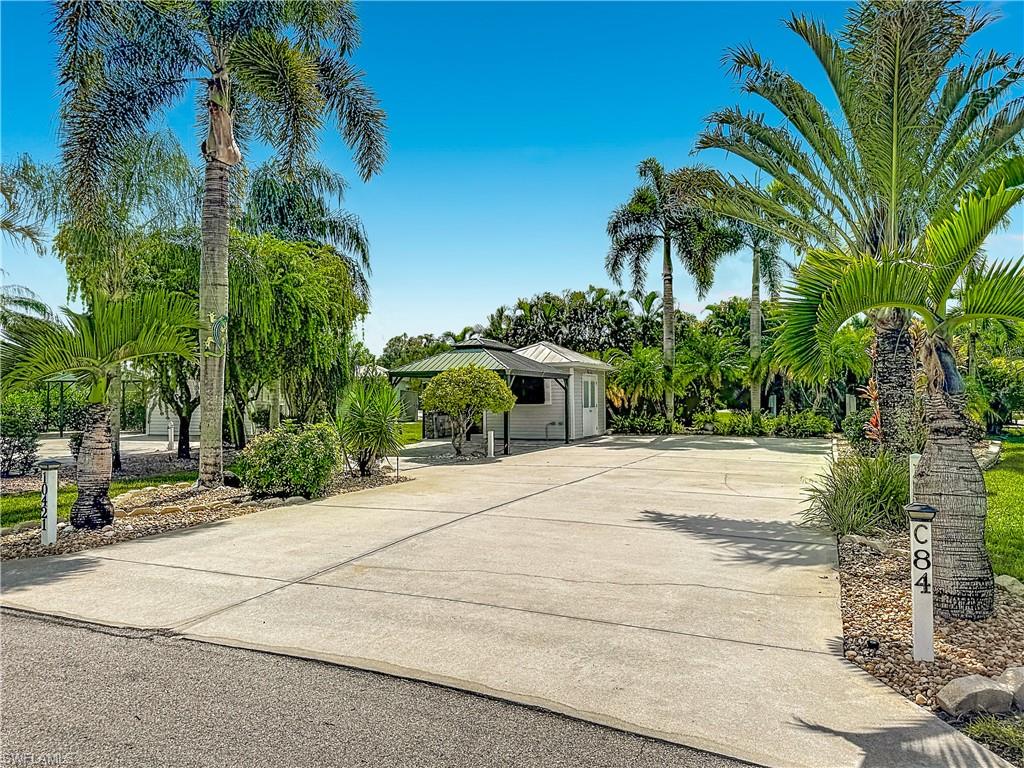 CYPRESS WOODS RV RESORT - Land