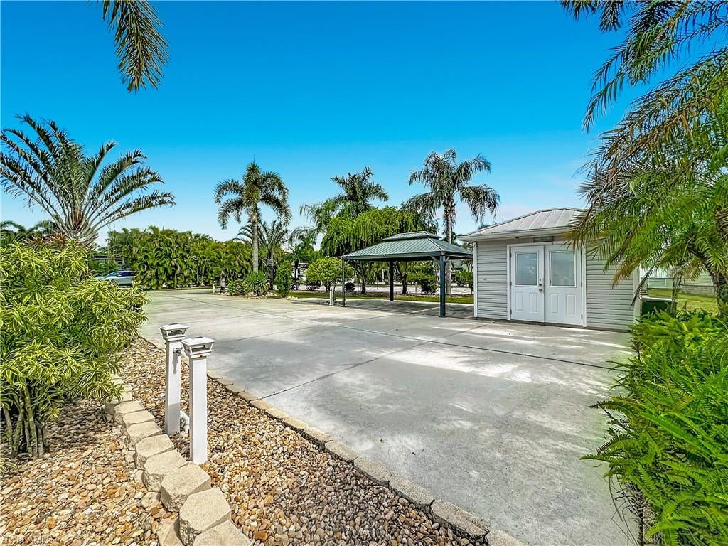 CYPRESS WOODS RV RESORT - Land
