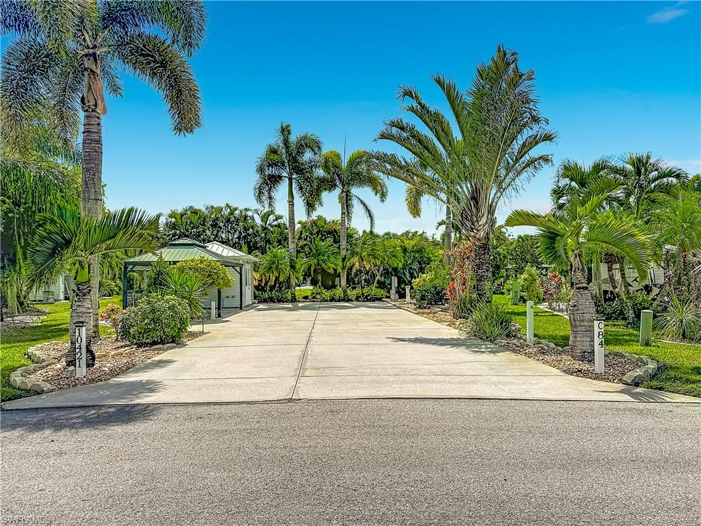 CYPRESS WOODS RV RESORT - Land