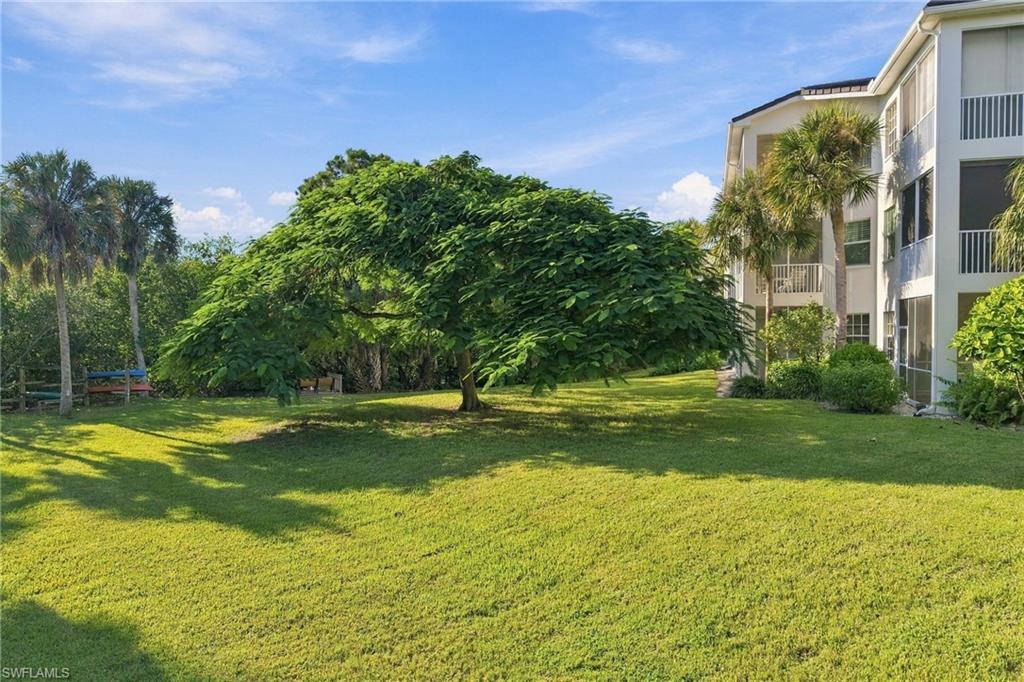 POINTE AT PELICAN LANDING - Residential
