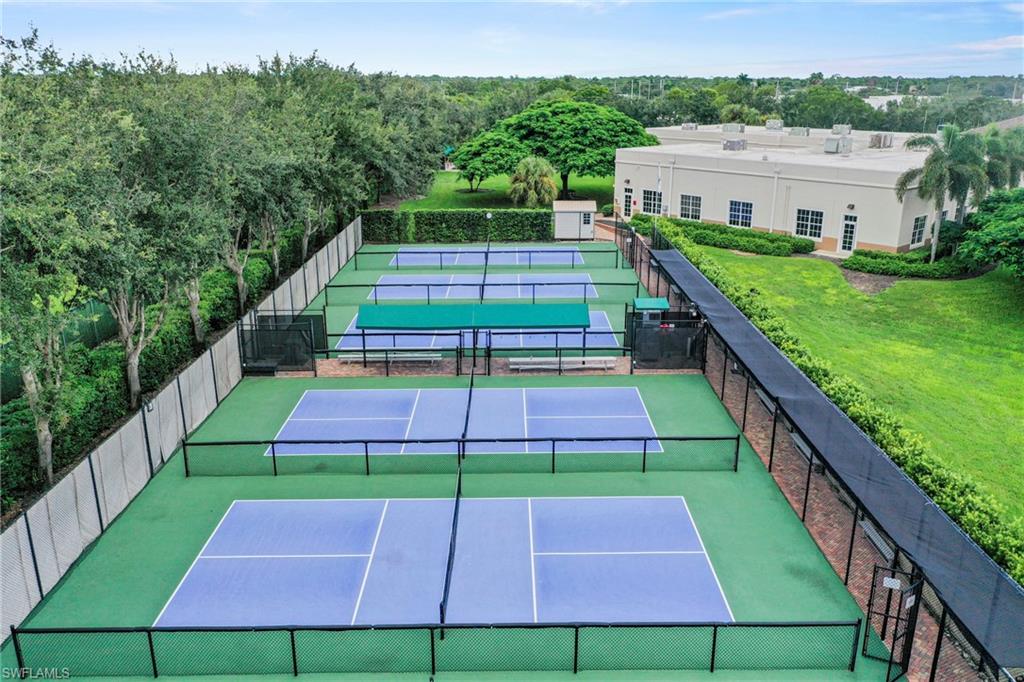 POINTE AT PELICAN LANDING - Residential