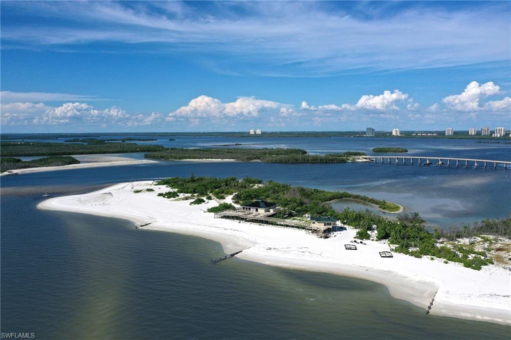 POINTE AT PELICAN LANDING - Residential