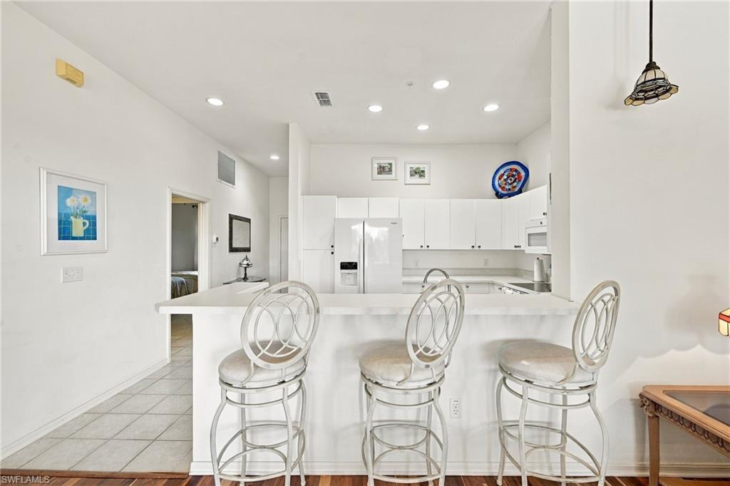 POINTE AT PELICAN LANDING - Residential