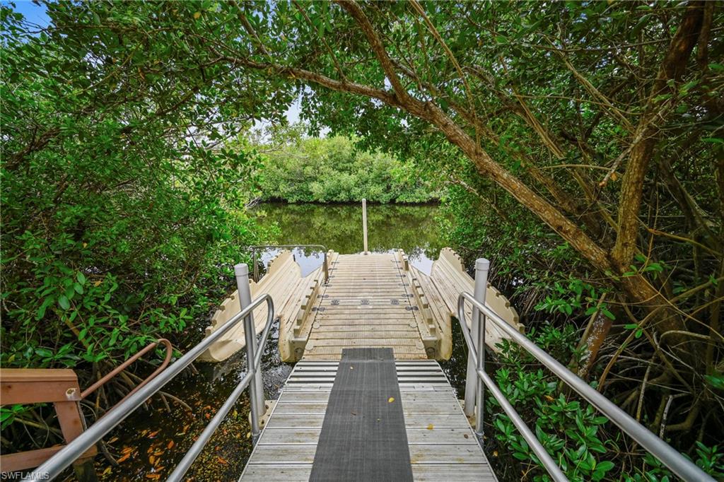 POINTE AT PELICAN LANDING - Residential