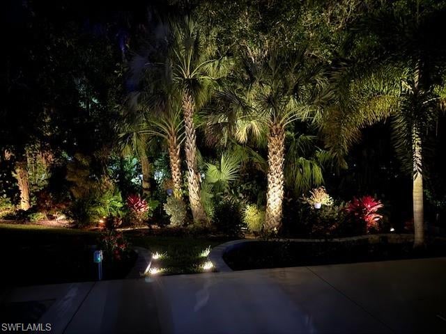 RIVERBEND MOTORCOACH RESORT - Land