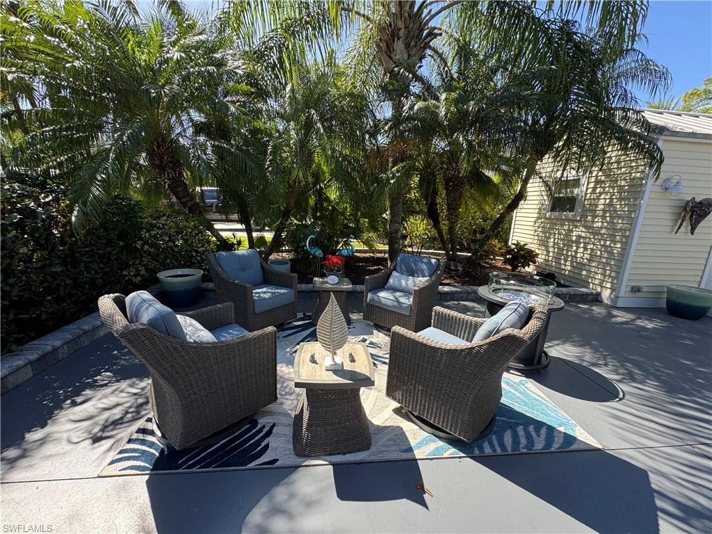 RIVERBEND MOTORCOACH RESORT - Land