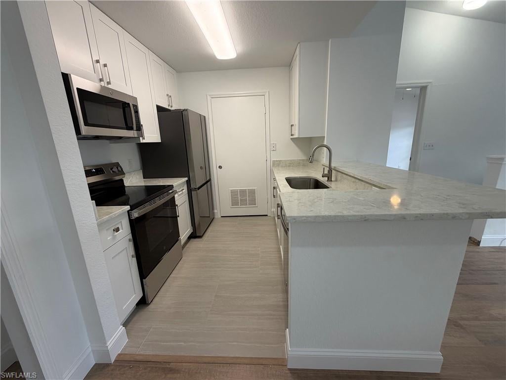 VANDERBILT PLACE - Residential Lease