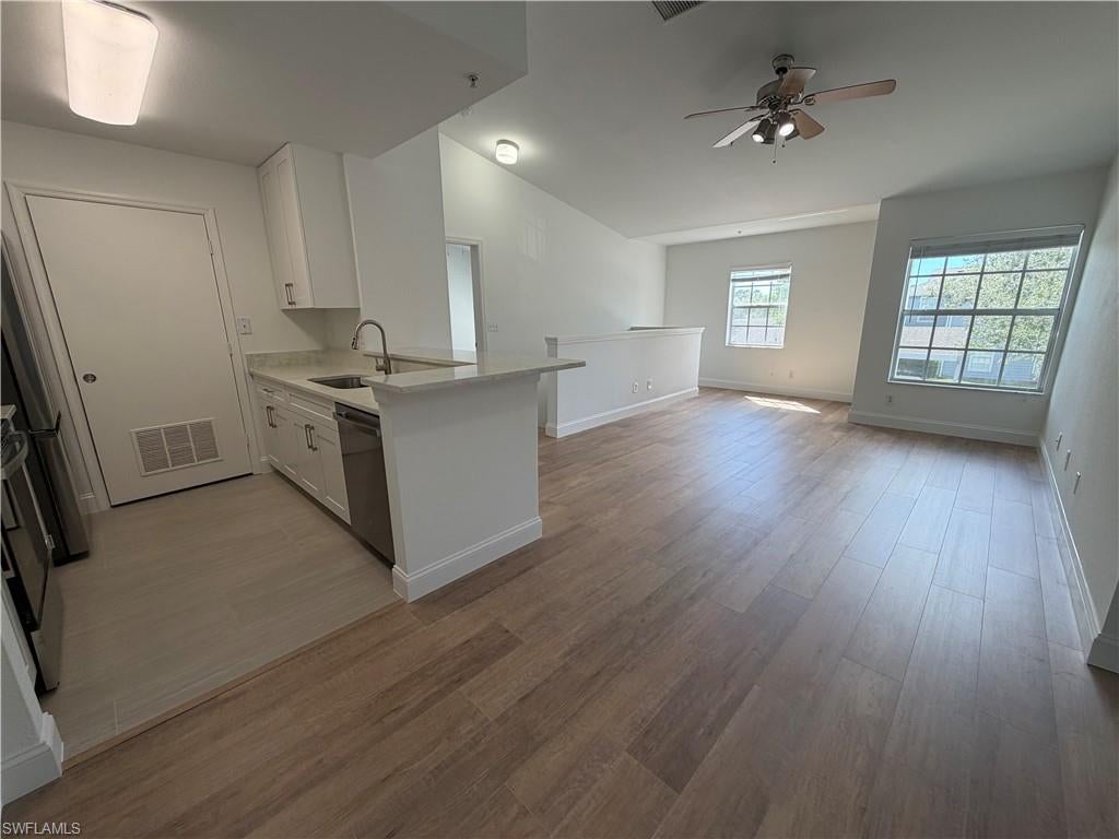 VANDERBILT PLACE - Residential Lease