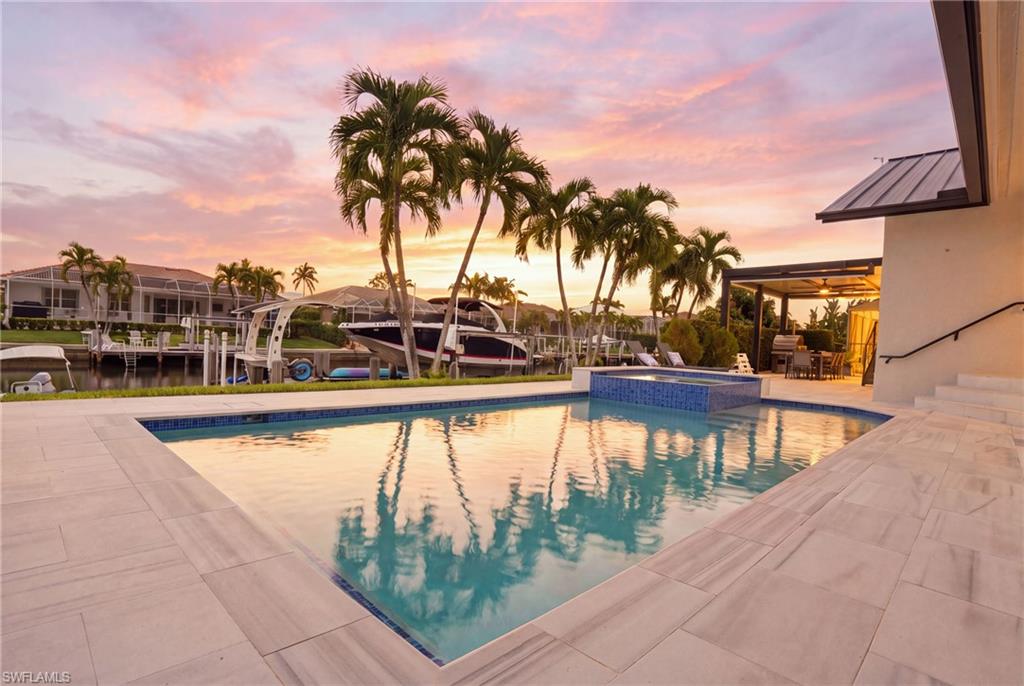 MARCO ISLAND - Residential