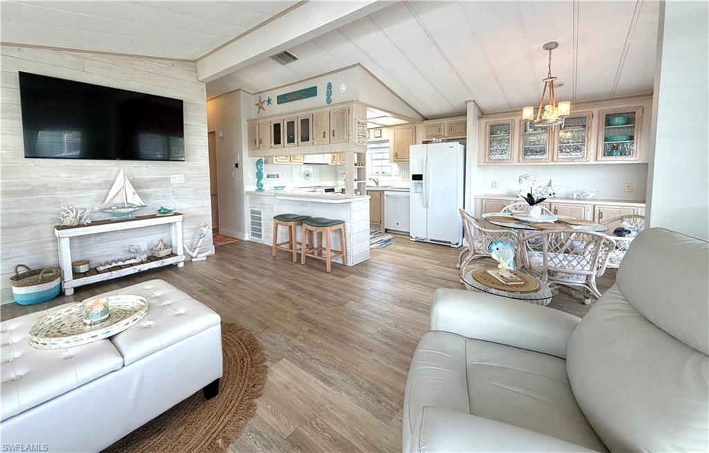 RIVERWOODS PLANTATION - Residential