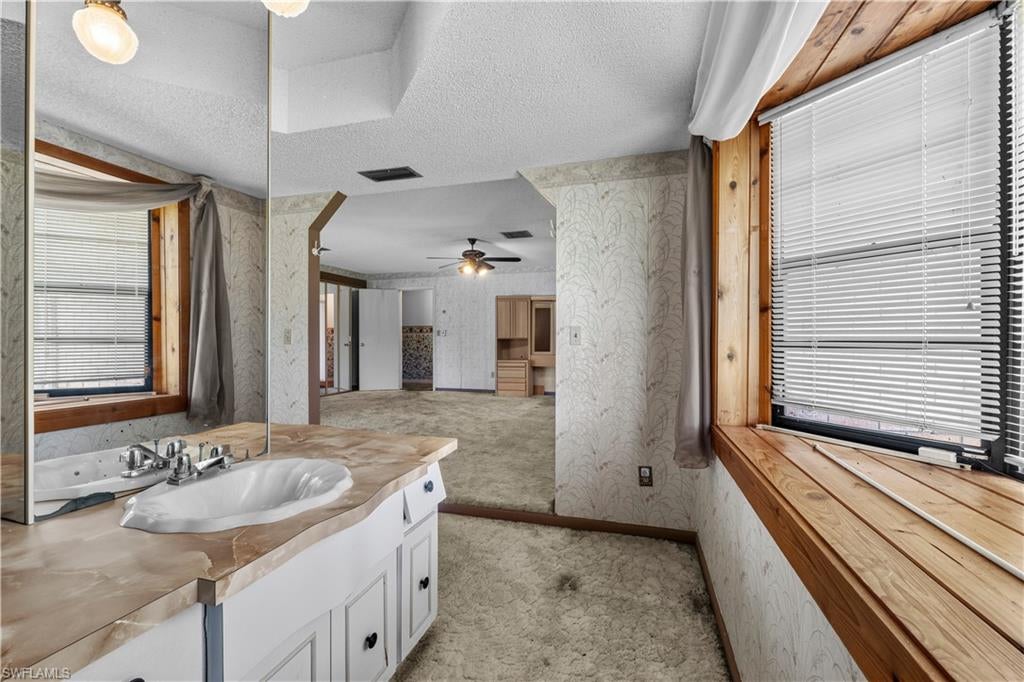 MOORE HAVEN - Residential