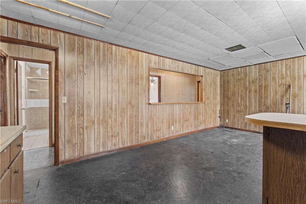MOORE HAVEN - Residential
