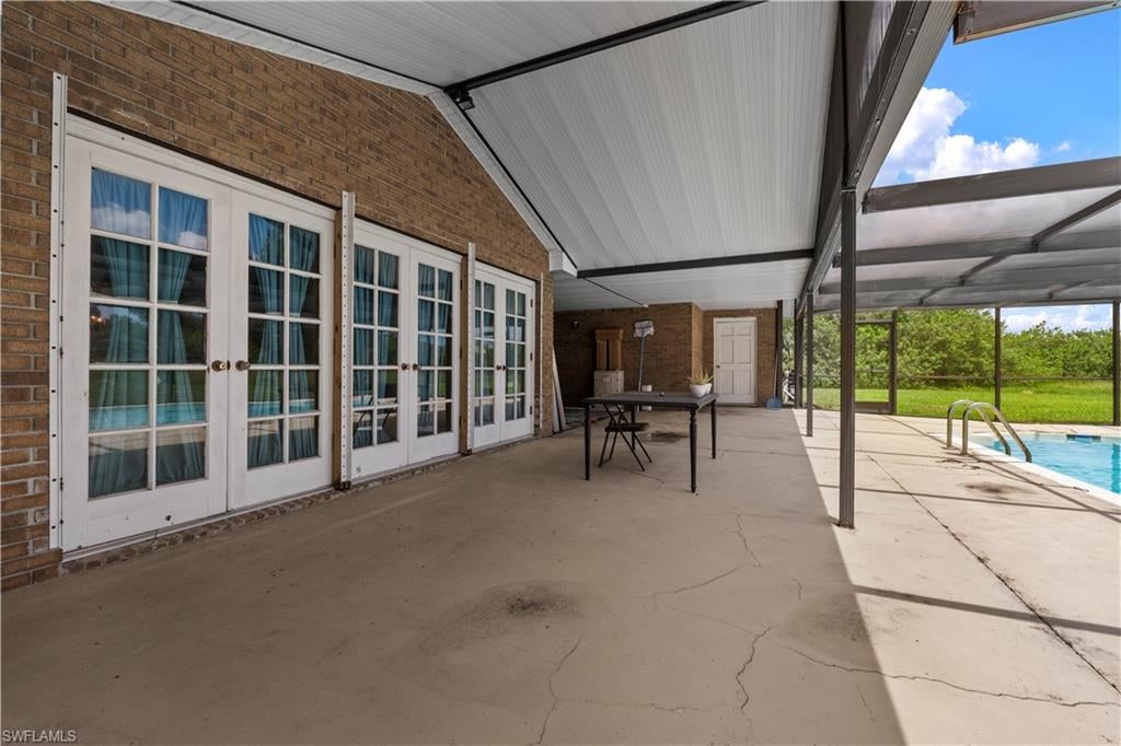 MOORE HAVEN - Residential