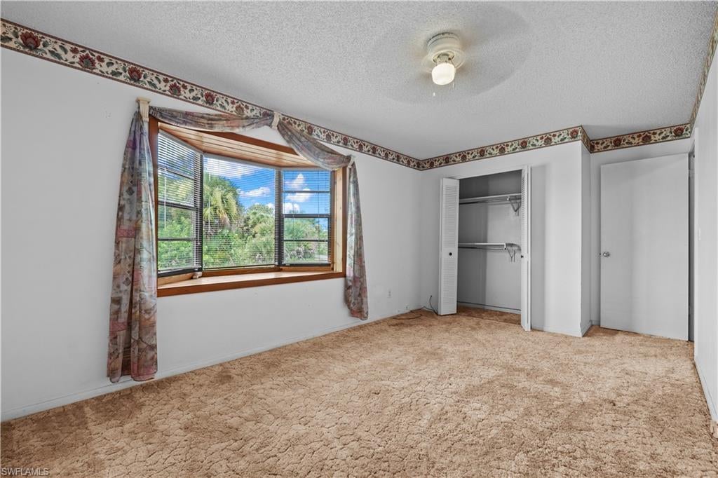MOORE HAVEN - Residential