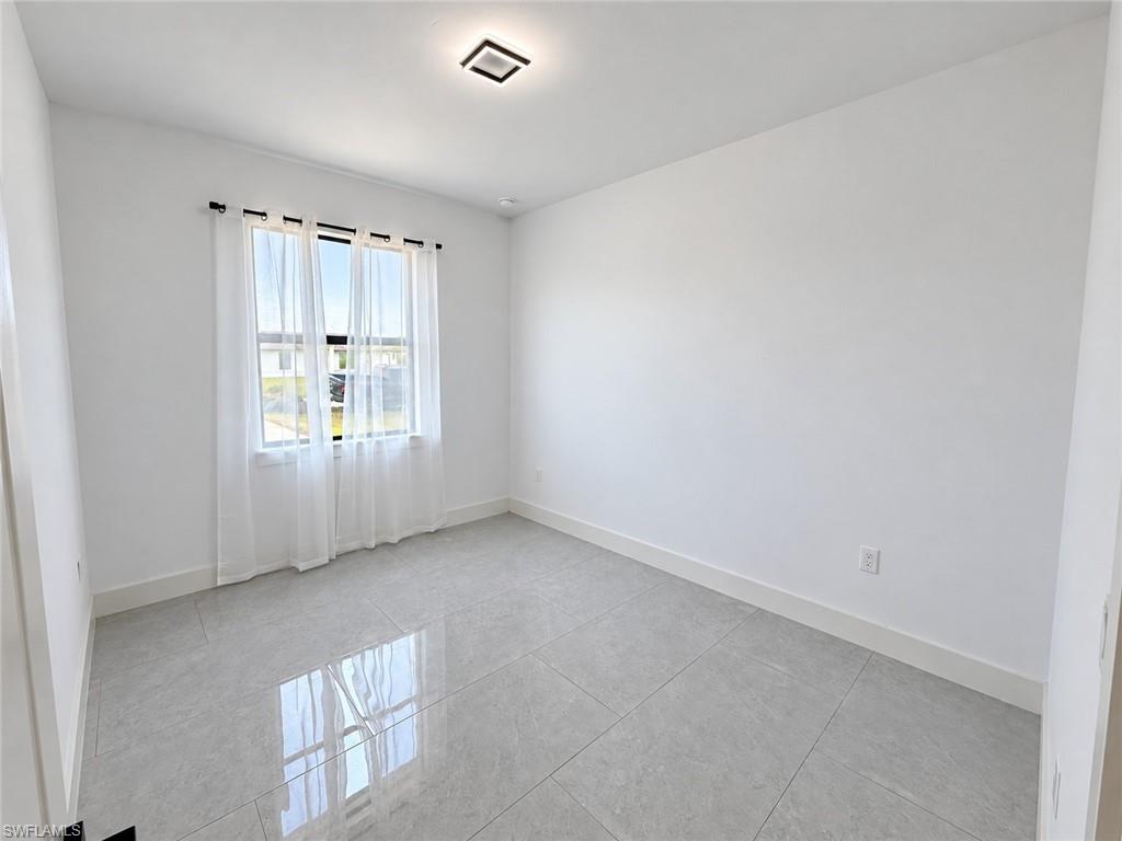 LEHIGH ACRES - Residential Income