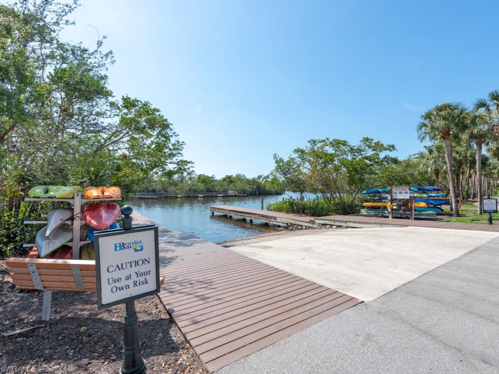 HARBOR LAKES - Residential